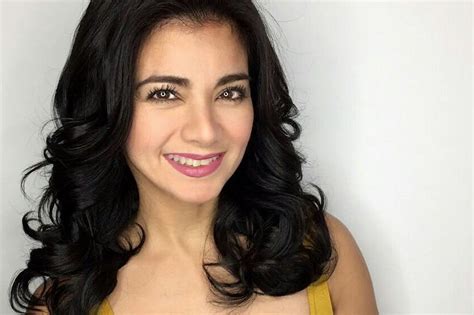 isabel granada eyes.